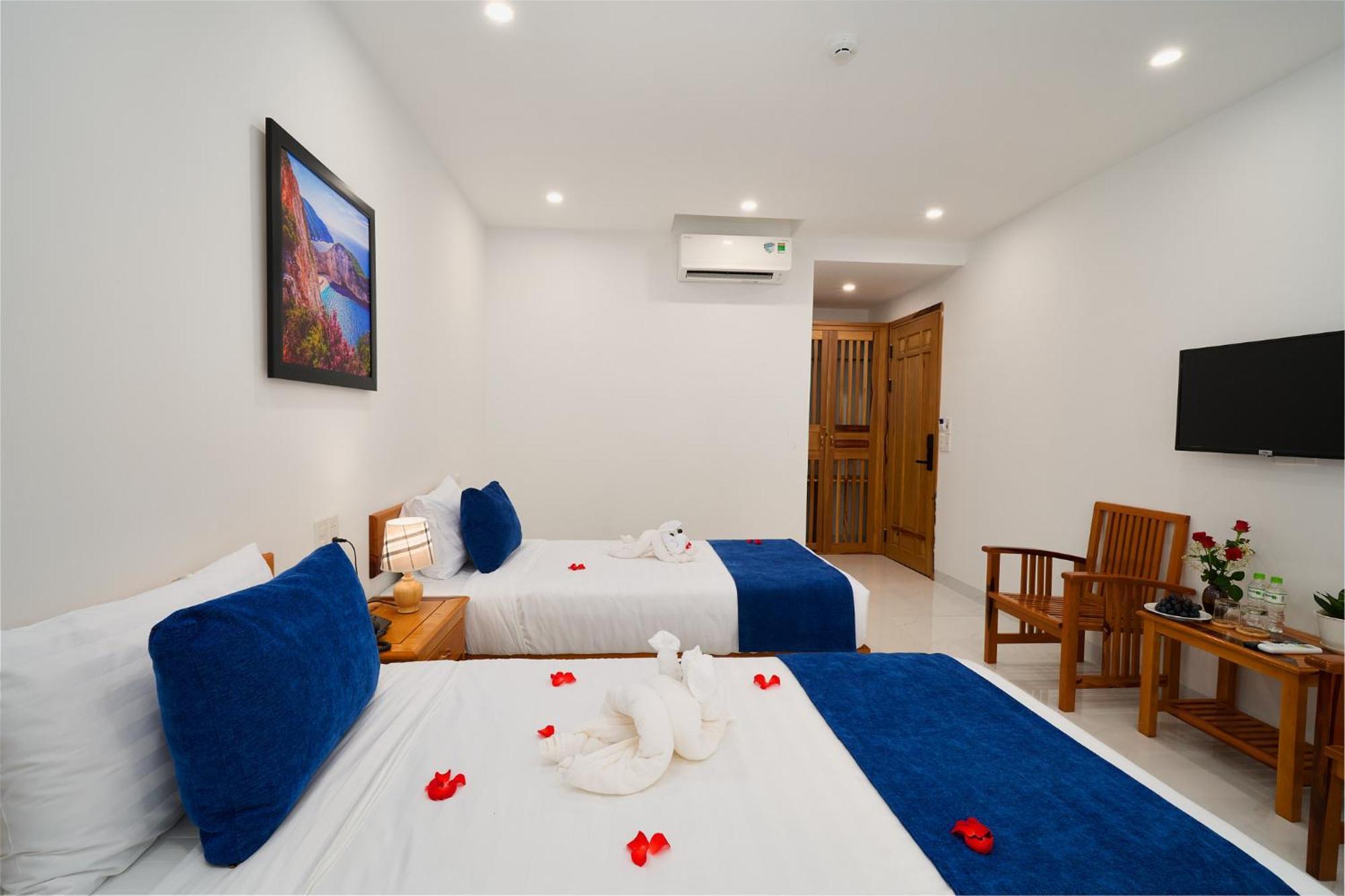 Hoi An Legend Charm Boutique Hoi An Hotel Экстерьер фото