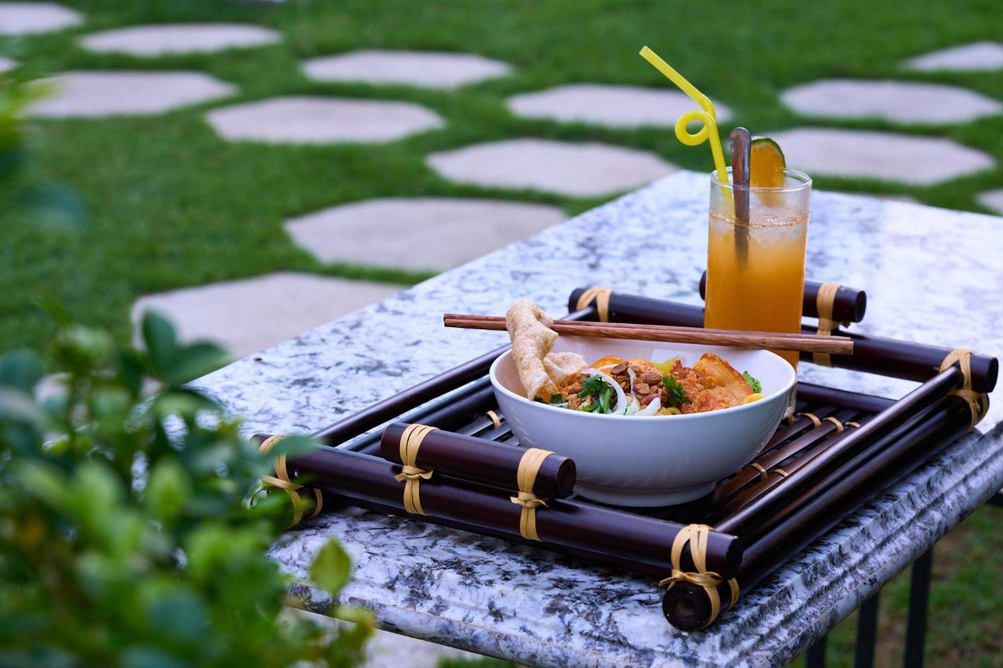 Hoi An Legend Charm Boutique Hoi An Hotel Экстерьер фото